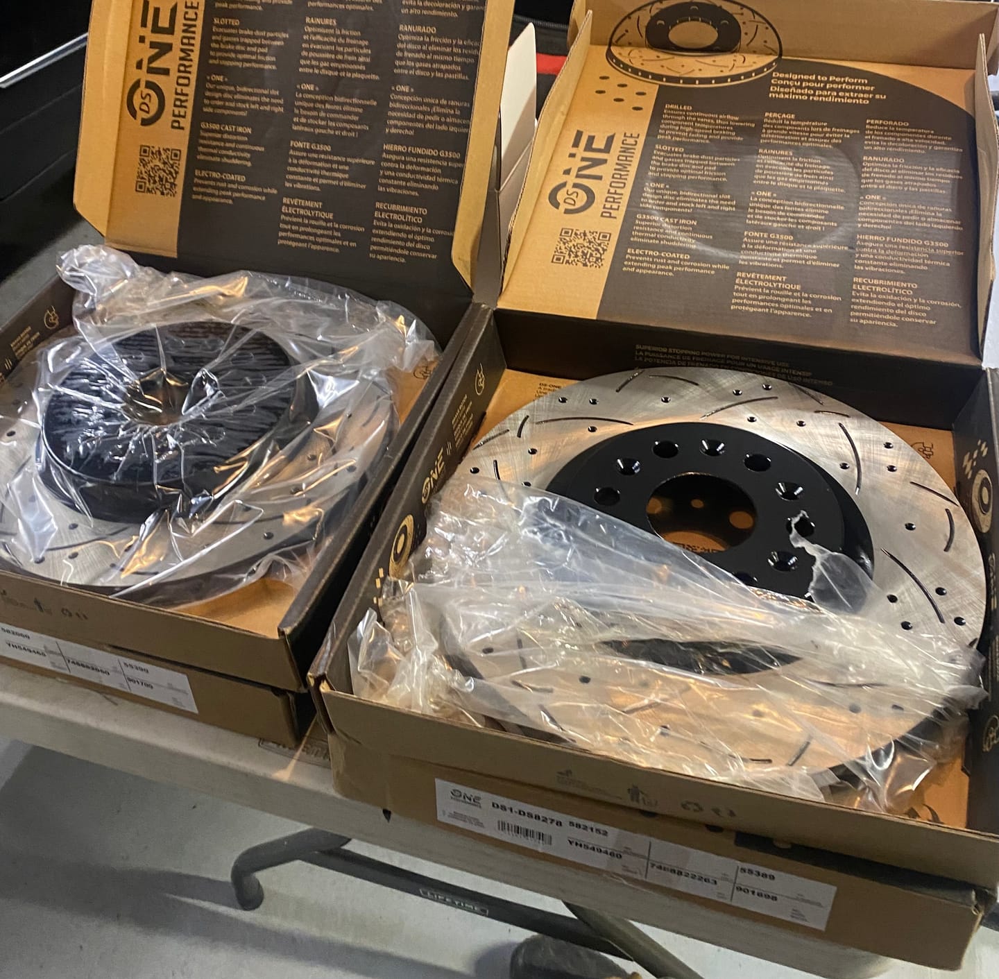 Customer photo review of [Avant et Arrière] Disque et plaquette de frein pour Cadillac XT5 Buick Enclave XT6 KDC-101736