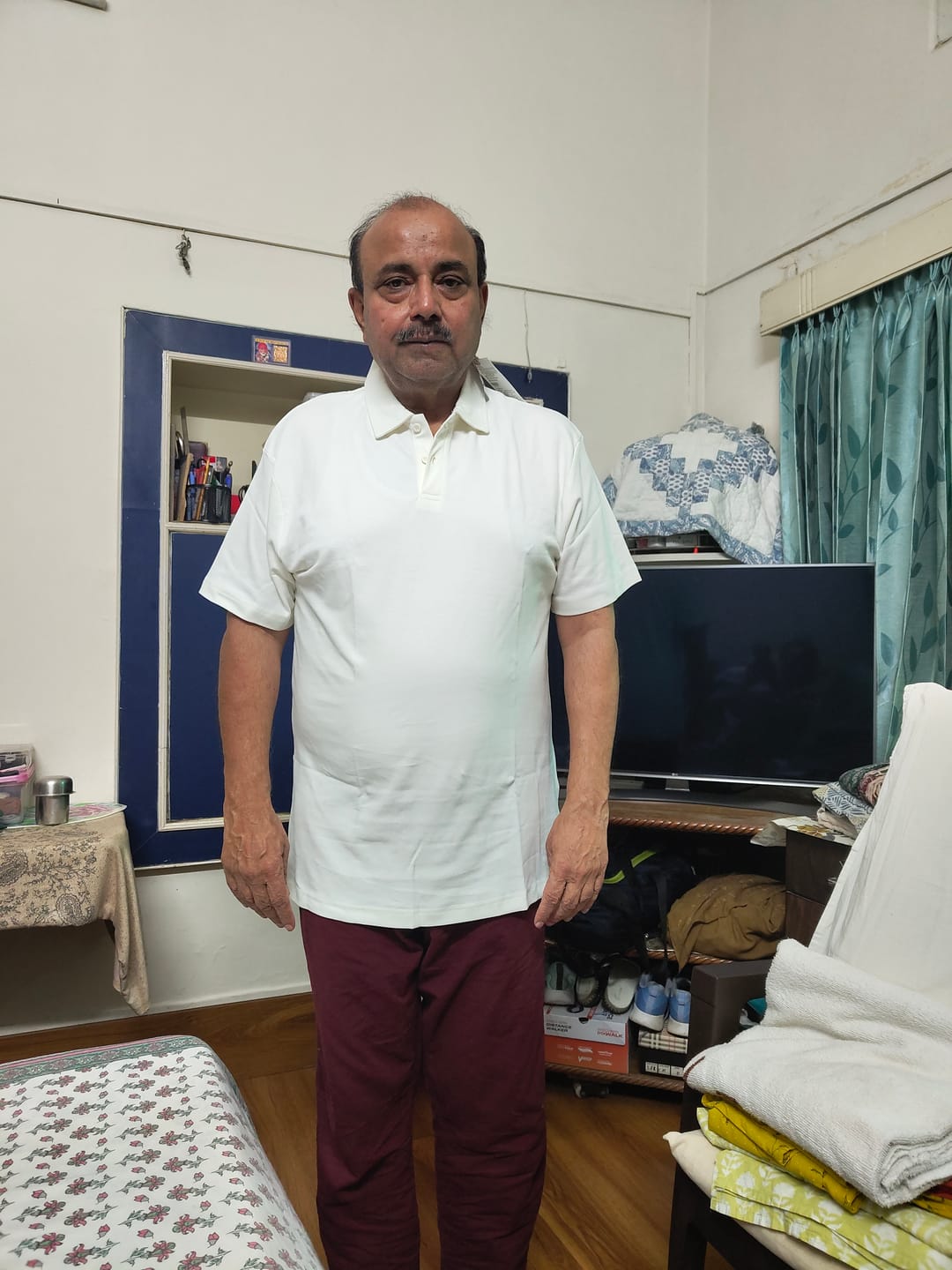 Customer photo review of Men Off White Polo T-shirt