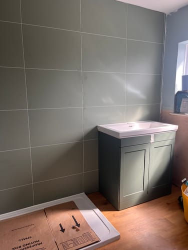 Customer photo review of Nuie Classique 800mm Floor Standing 2-Door Unit & 1TH Basin - Satin Green