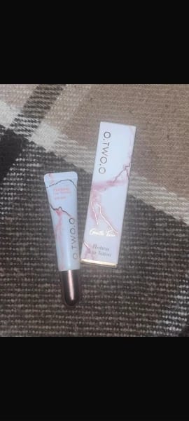 Customer photo review of O.TWO.O PEELSTAY LIP TATOO