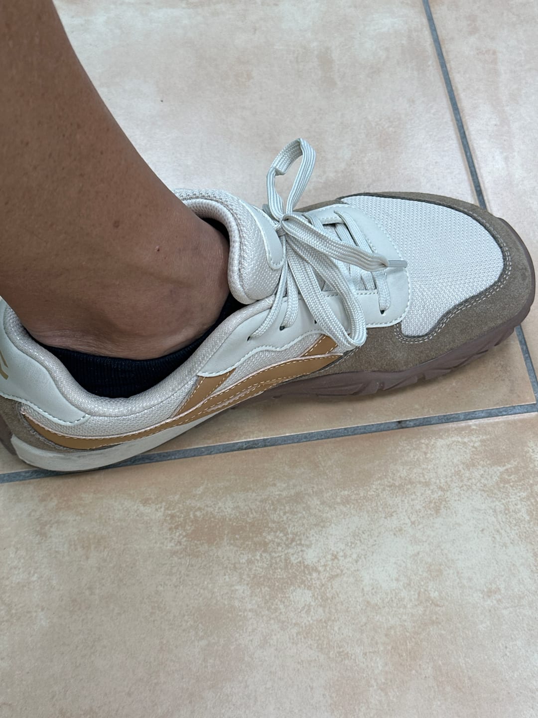 Customer photo review of Hareball - Zapatos De Punta Ancha