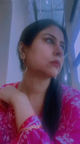 Customer photo review of Farhaa Pink Floral Long MulMul kurta