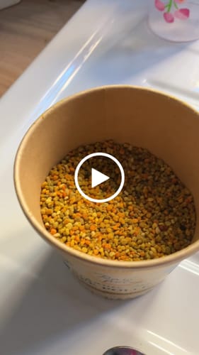 Customer video review of Organic Raw Bee Pollen