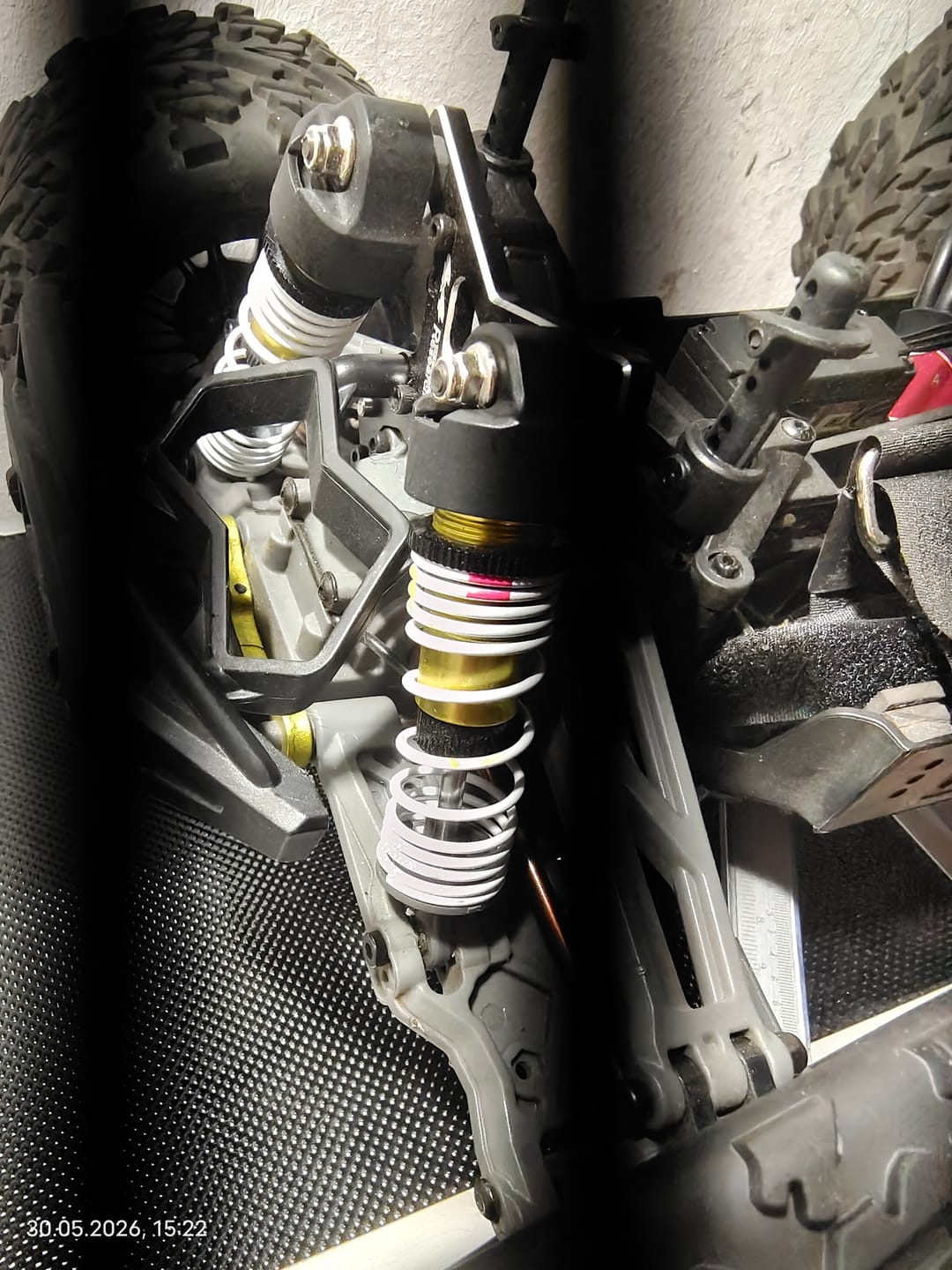 Customer photo review of Oil-filled Shock Absorber For RZ001