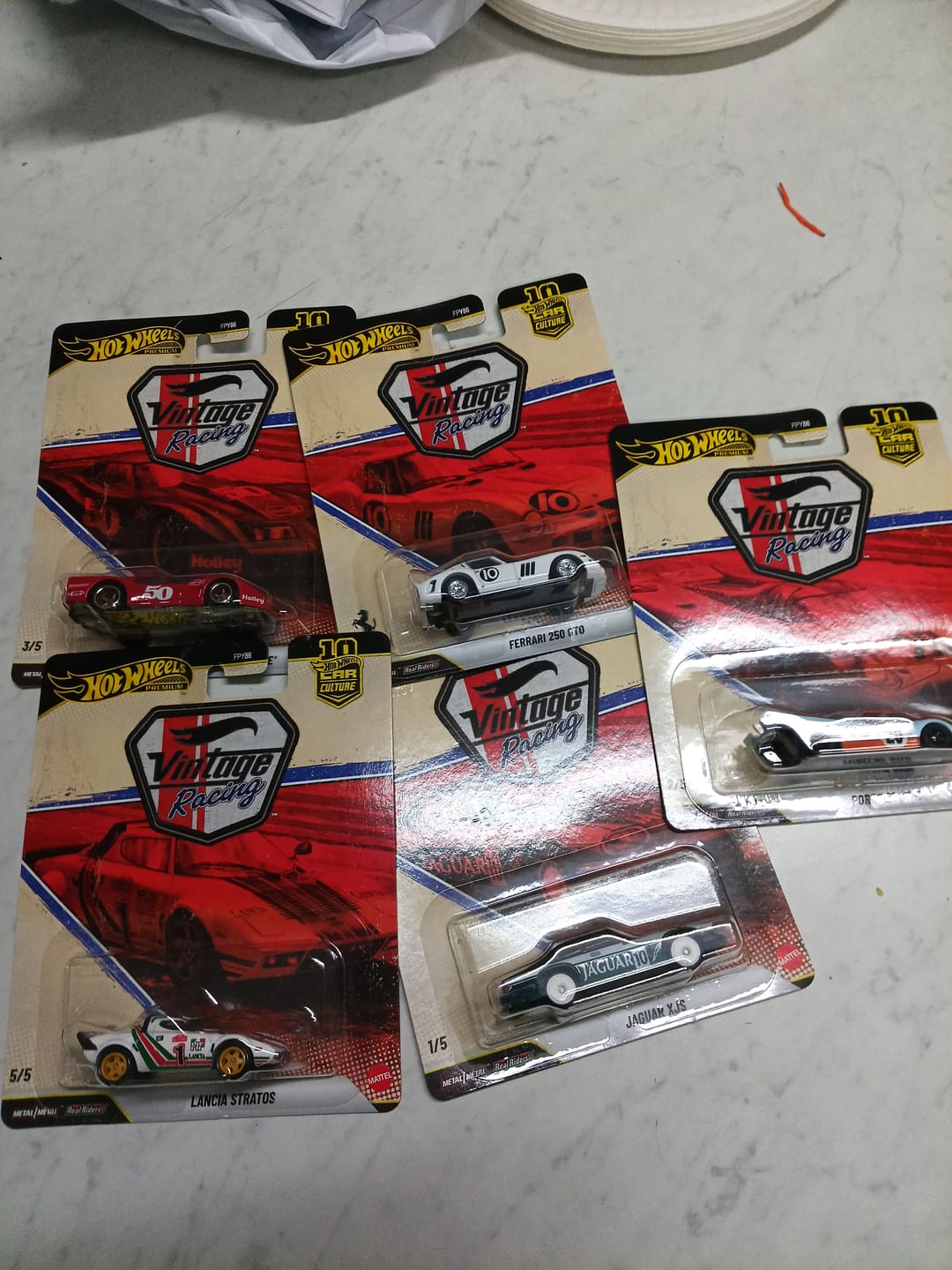 Customer photo review of (PRE-ORDER) Hot Wheels 1:64 Premium 1:64 Car Culture 2026 VINTAGE RACING Set 1-5