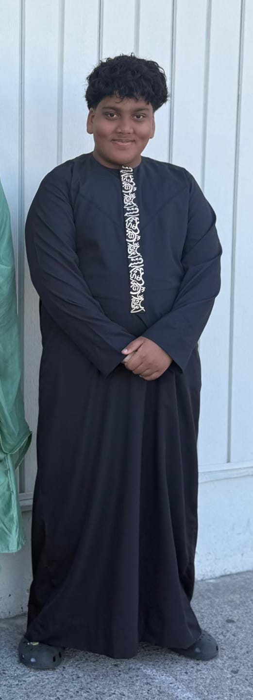 Customer photo review of Emirati Thobe Embroidered - Black