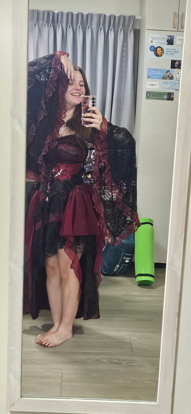 Customer photo review of Women's Gothic Contrast Color Floral Lace Cape