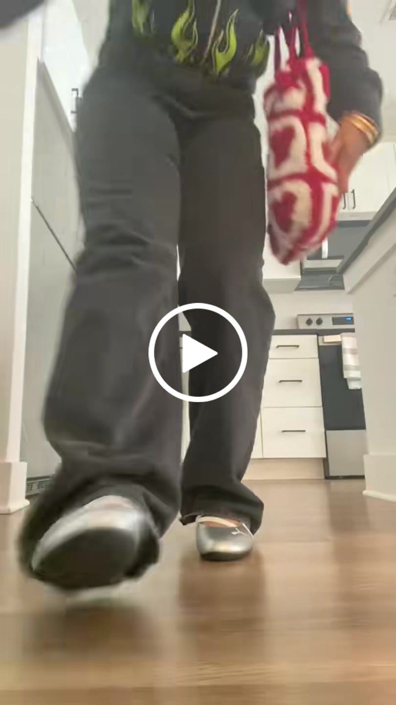 Customer video review of 5 YEAR CORSET HOODIE