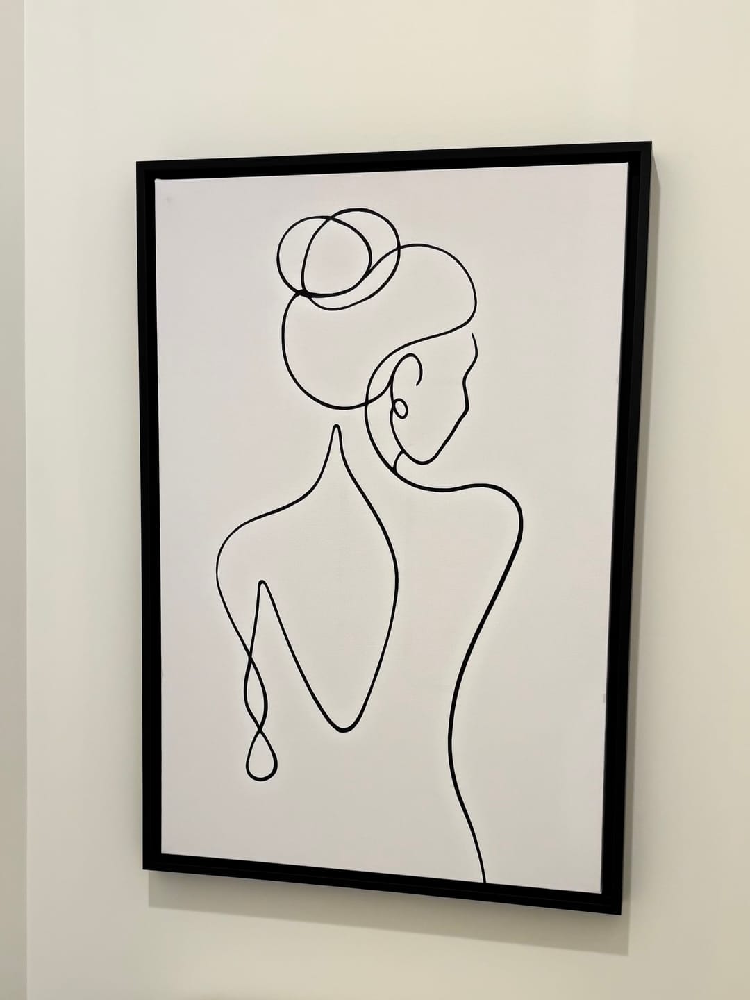 Customer photo review of Woman With Her Back Turned Line Art