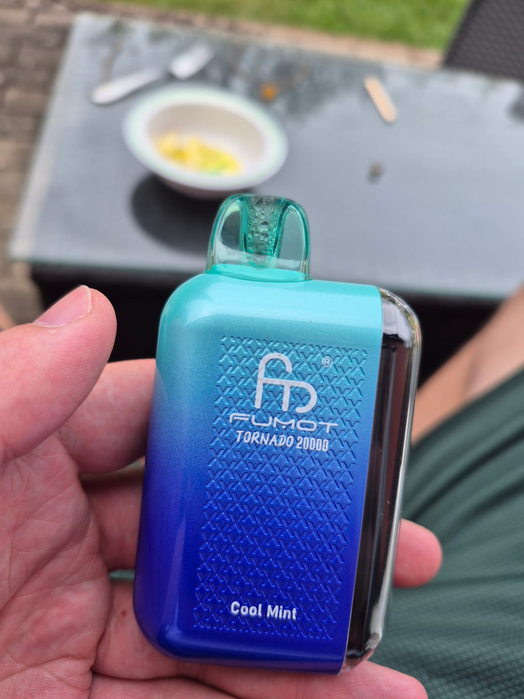 Customer photo review of Randm Tornado 20K Box of 10