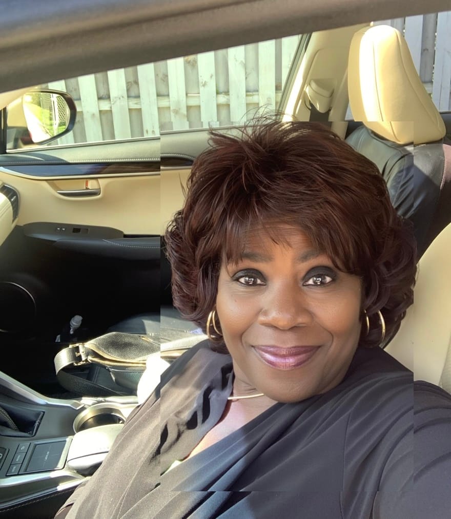 Customer photo review of Zury Sis Ms. Wisdom Full Wig - FW-DANY