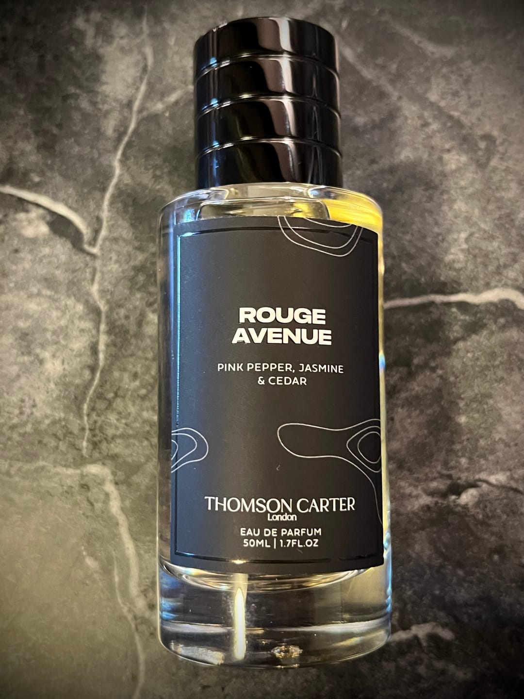Customer photo review of Rouge Avenue | Eau de Parfum