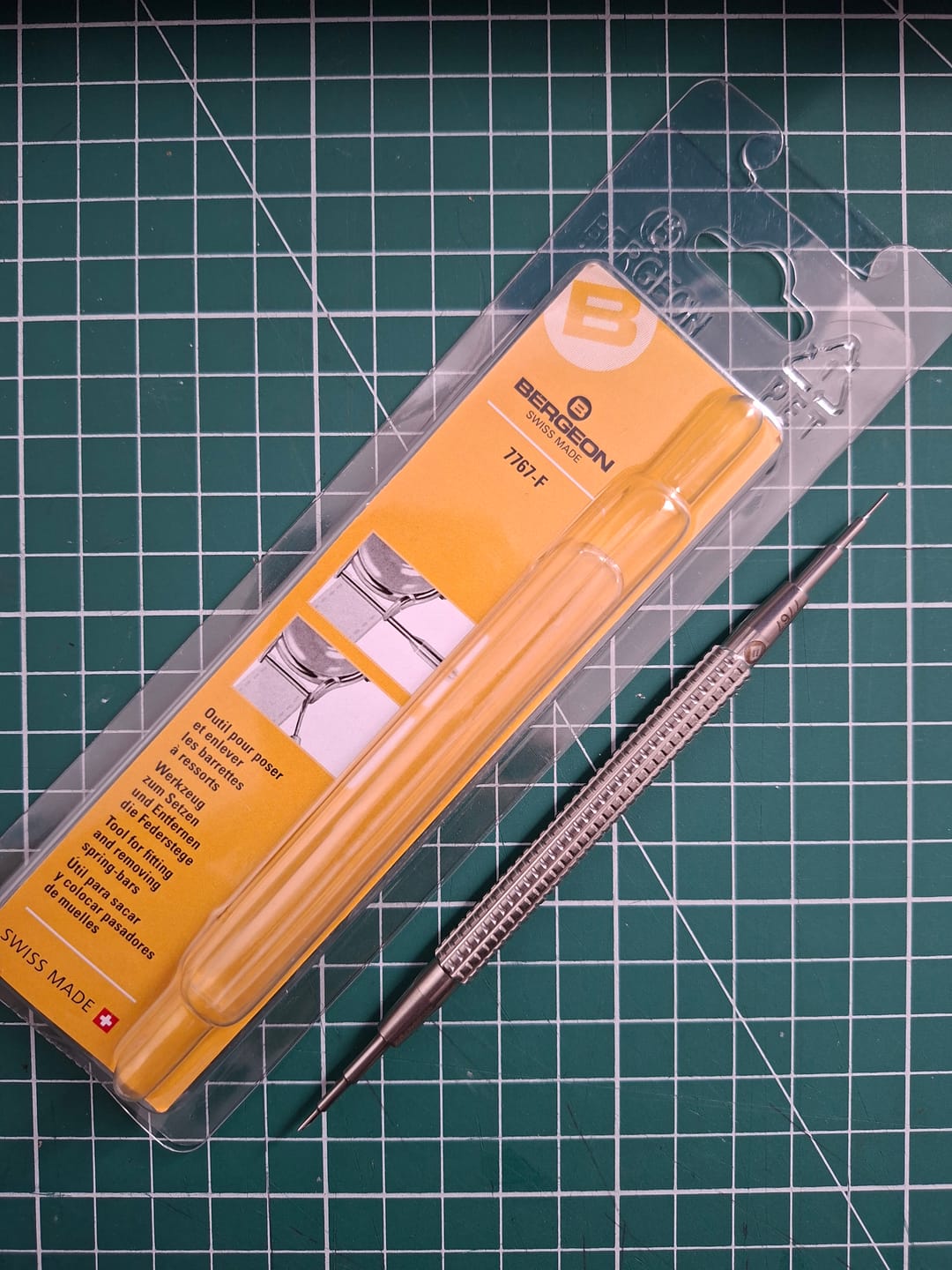 Customer photo review of Cambiacorreas Bergeon 7767-F Spring Bar Tool Swiss Made