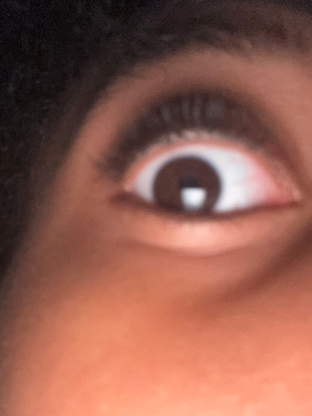 Customer photo review of CURVED MASCARA INFUSED WITH GROWTH SERUM