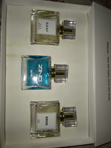 Customer's Summer Tester Pack with three perfume bottles displayed in a white box.