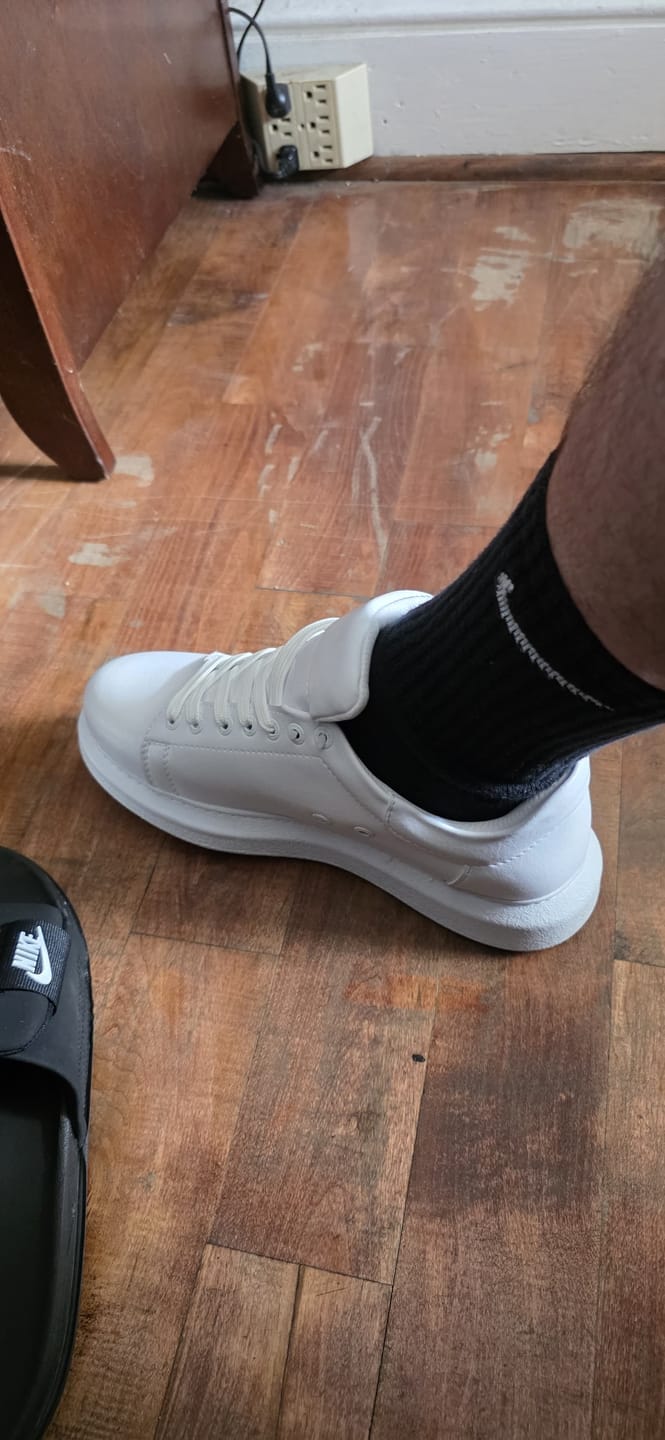Customer photo review of Men's Pluto Pure White