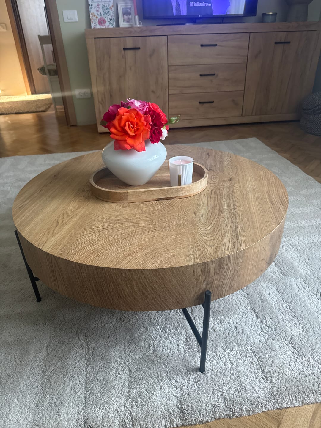 Customer photo review of Masuta cafea BROOKLYN, stejar natural/negru, 80x80x37 cm