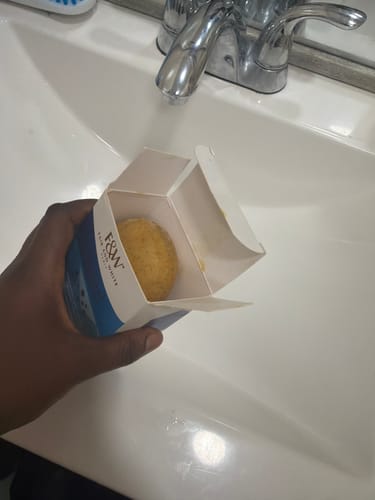 Customer photo review of Original Glutathion Extra Exfoliating Soap With Vitamin C 200g