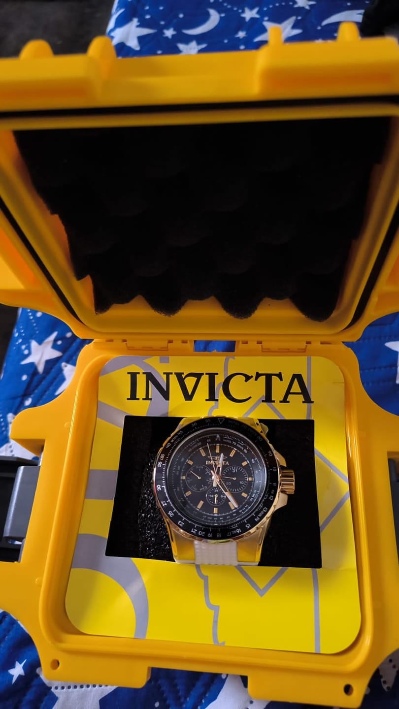 Customer photo review of Reloj Deportivo Para Hombre Invicta Aviator 39312 - Blanco