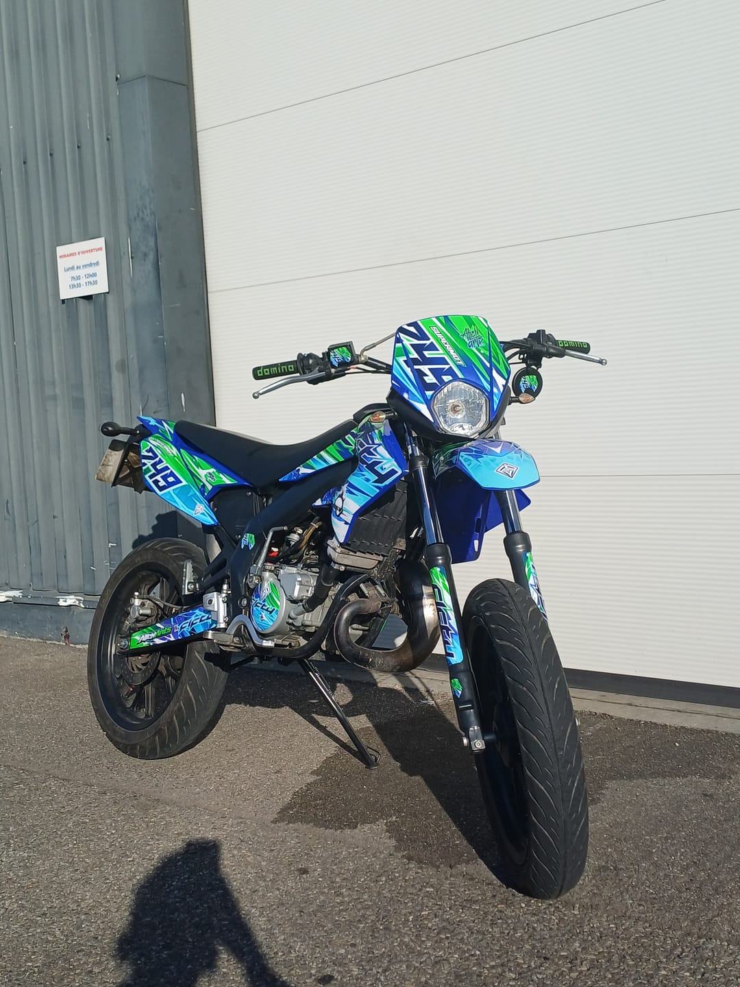 Customer photo review of Kit déco 100% personnalisable 50cc
