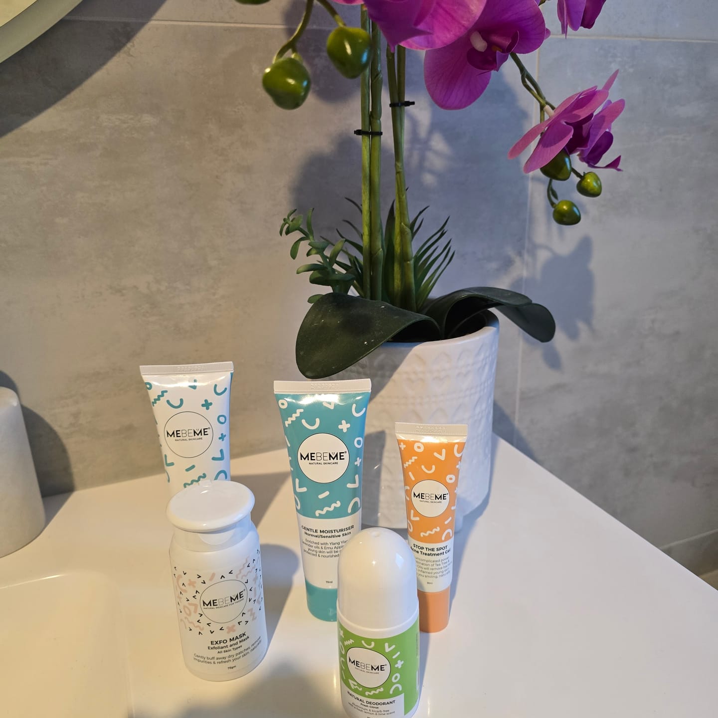 Customer photo review of Ultimate Tween Teen All Natural Skincare Kit with free Bag