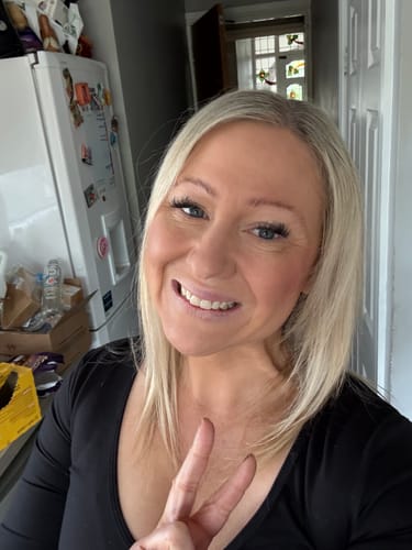 Customer photo review of Face Framing Layers — Front Clip-In Extensions