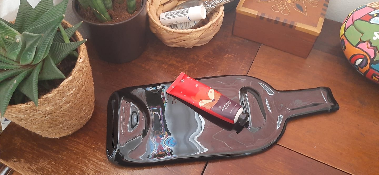 Customer photo review of Vassoio | Bottiglia di vino schiacciata