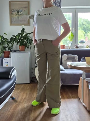 Customer photo review of Semir Women Pants Polka 2026 Dot Loose Fit Flared Urban Casual Everyday Style Soft Comfortable Daily Wear Trendy Versatile