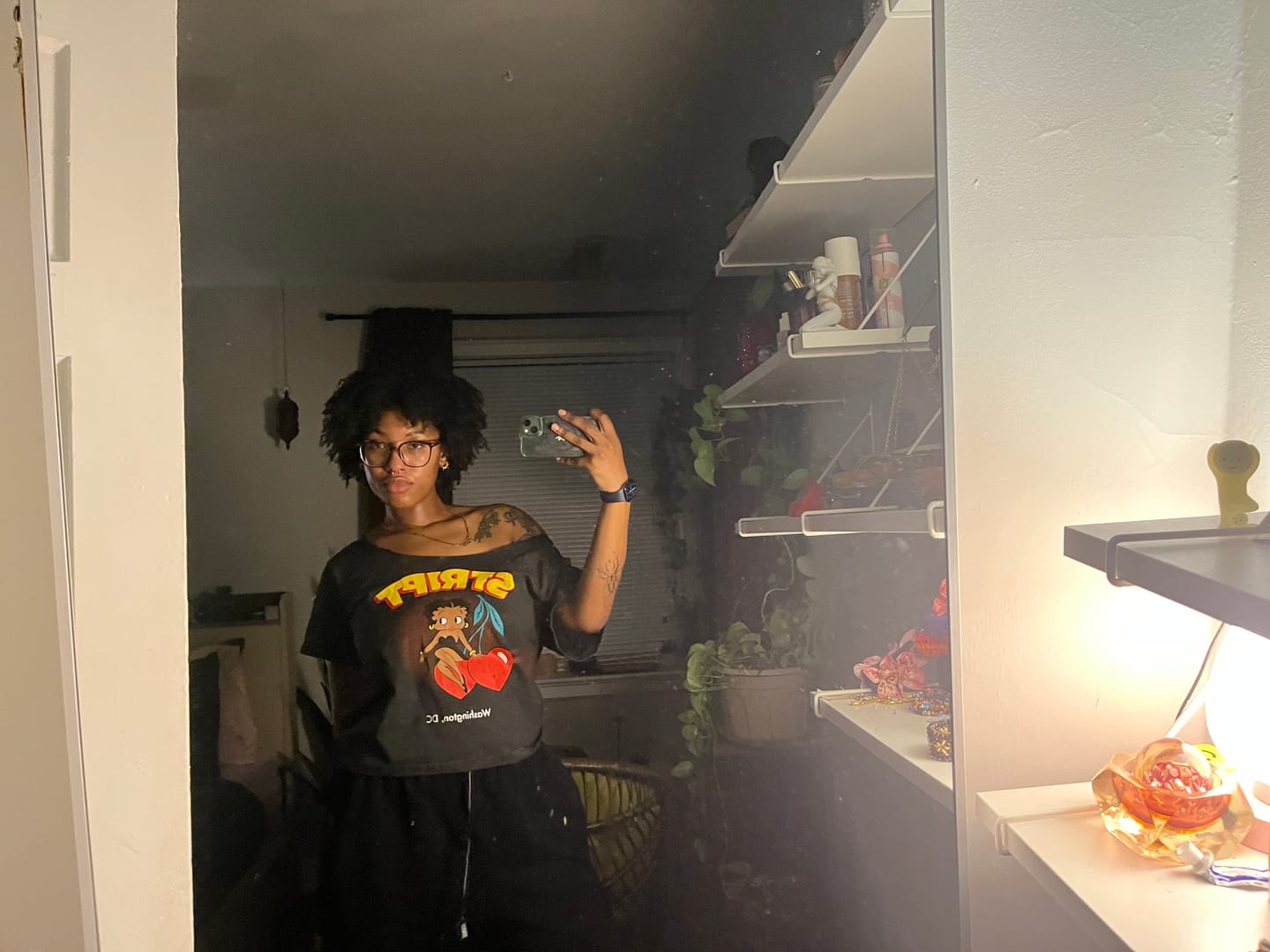 Customer photo review of VINTAGE TEE