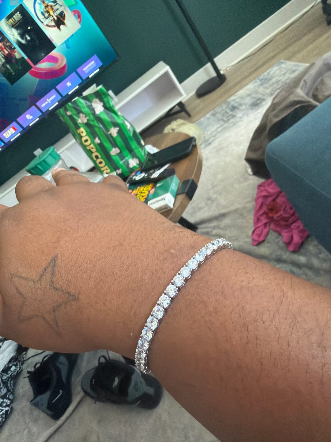 Customer photo review of VVS Tennis Chain 14K Gold (ALL SIZES)
