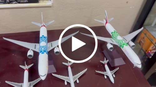 Customer video review of GEMINI200 EMIRATES 777-300ER 1/200 (**)