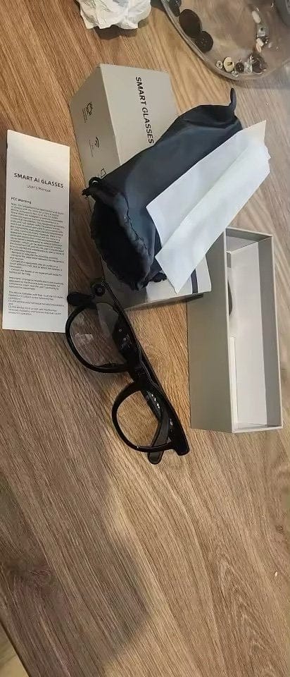 Customer photo review of AI Smart Glasses - Camera 8 MP, Real-Time Translation, Navigation