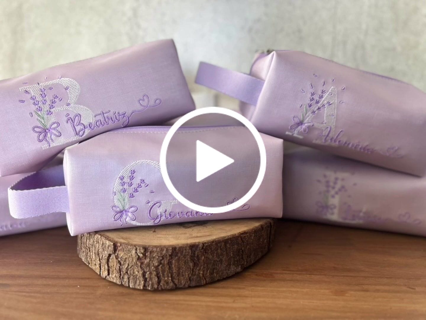 Customer video review of DUNA 0.9MM FUNDO MALHA COR LAVANDA