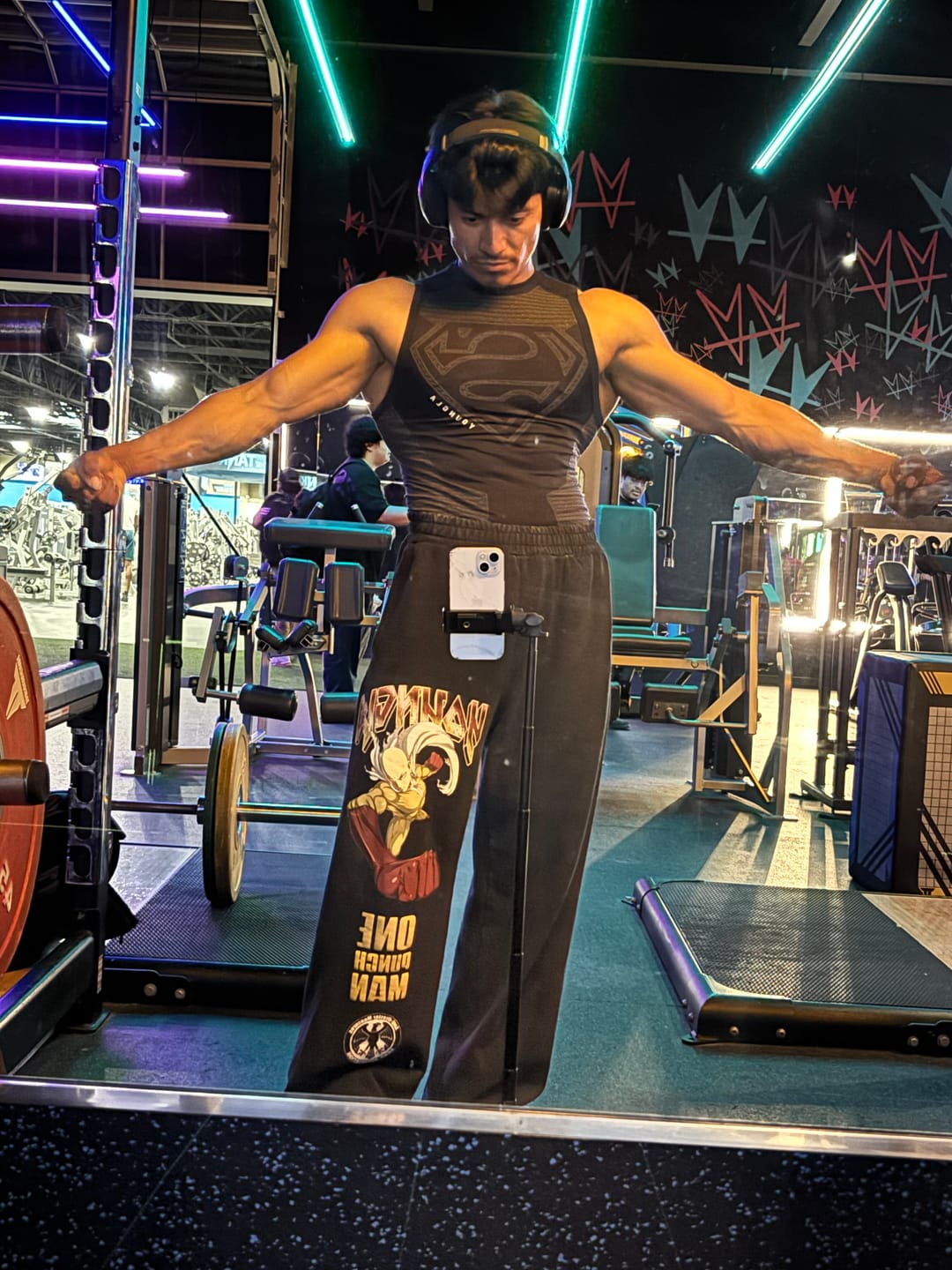 Customer photo review of 2017 - One Punch Man Sweats