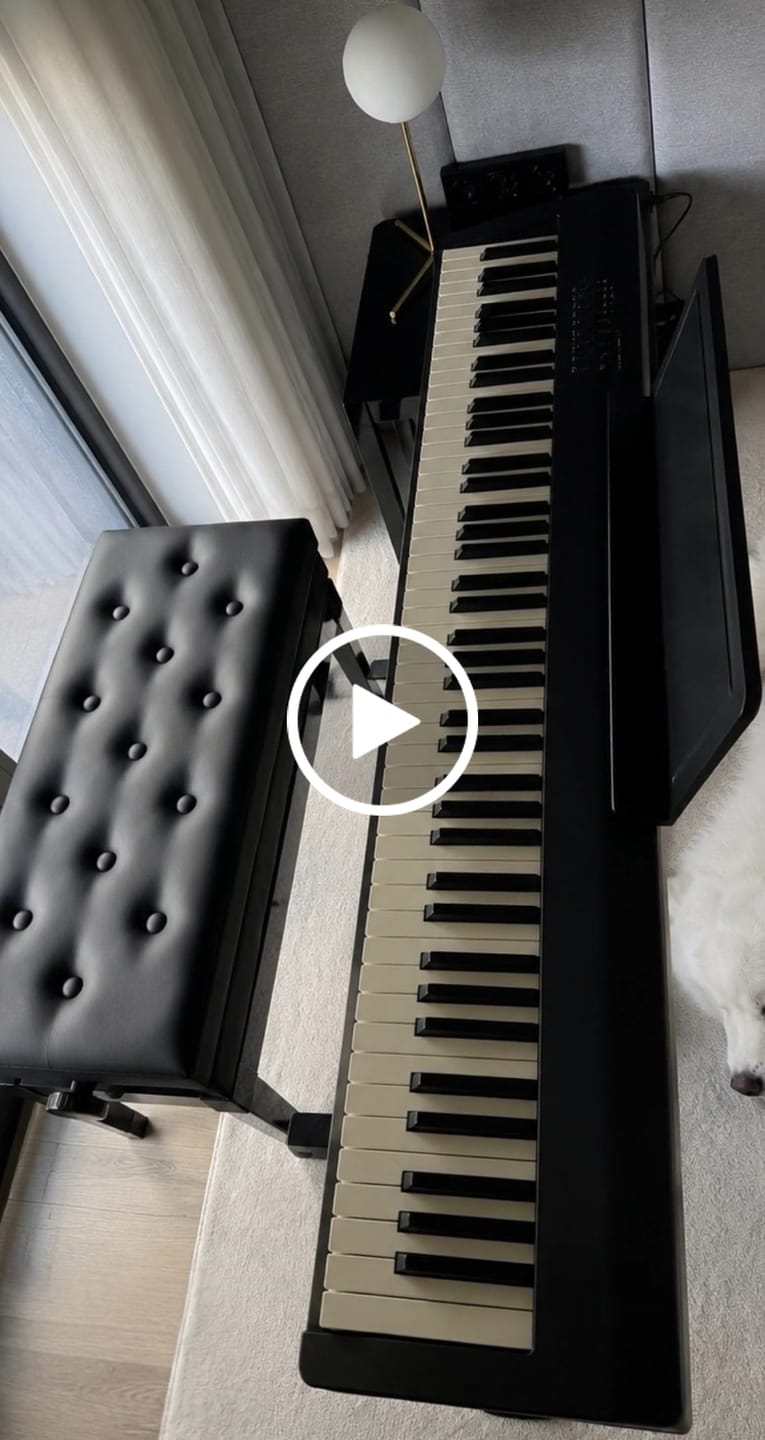 Customer video review of Donner Duet Adjustable Height Piano Bench
