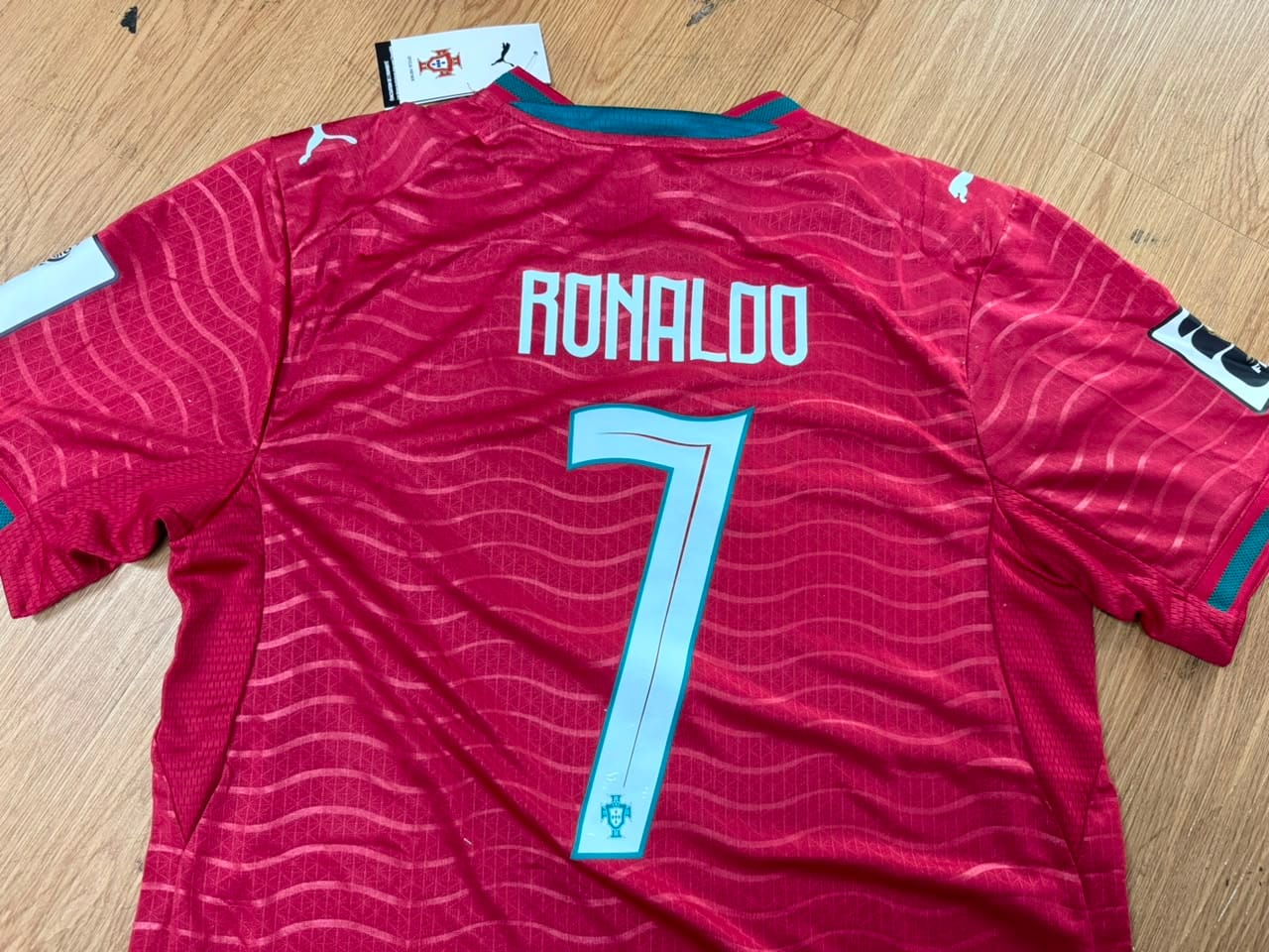 Customer photo review of MAGLIA PORTOGALLO HOME 2026/27 PERSONALIZZAZIONE RONALDO