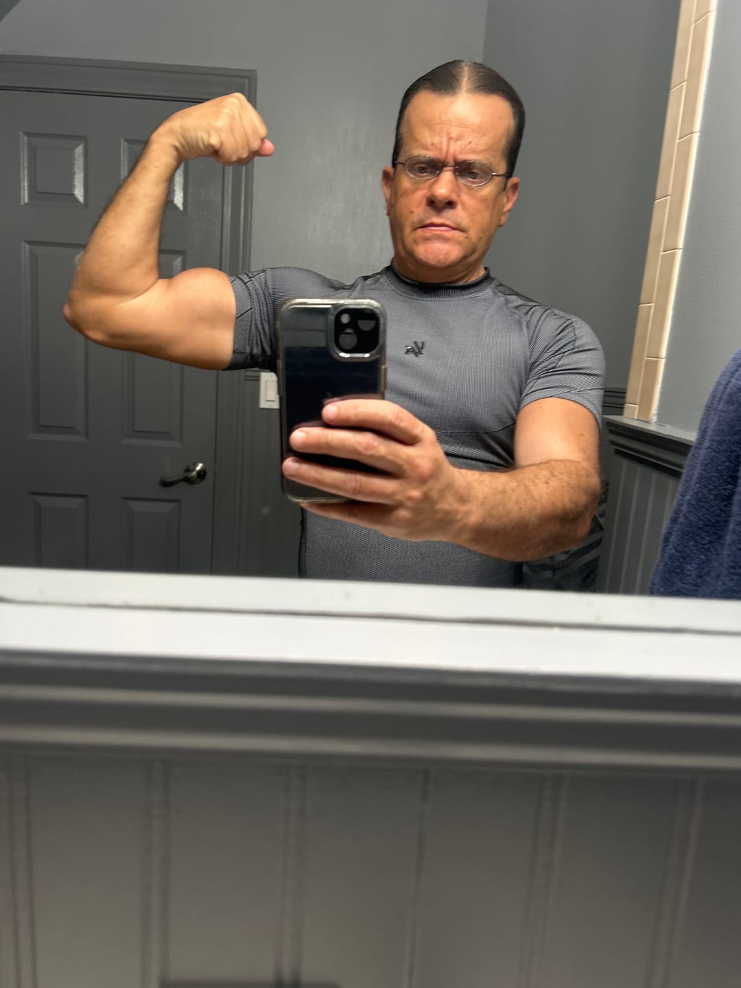 Customer photo review of 4339 - Forme Compression Tees
