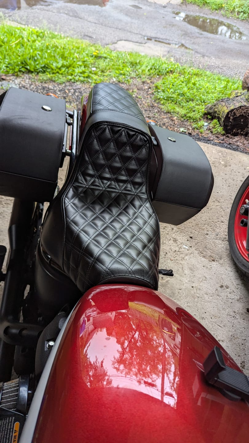 Customer photo review of Iron Born Diamond Stitch 2-Up Seat for Harley Softail Street Bob FXBB/S