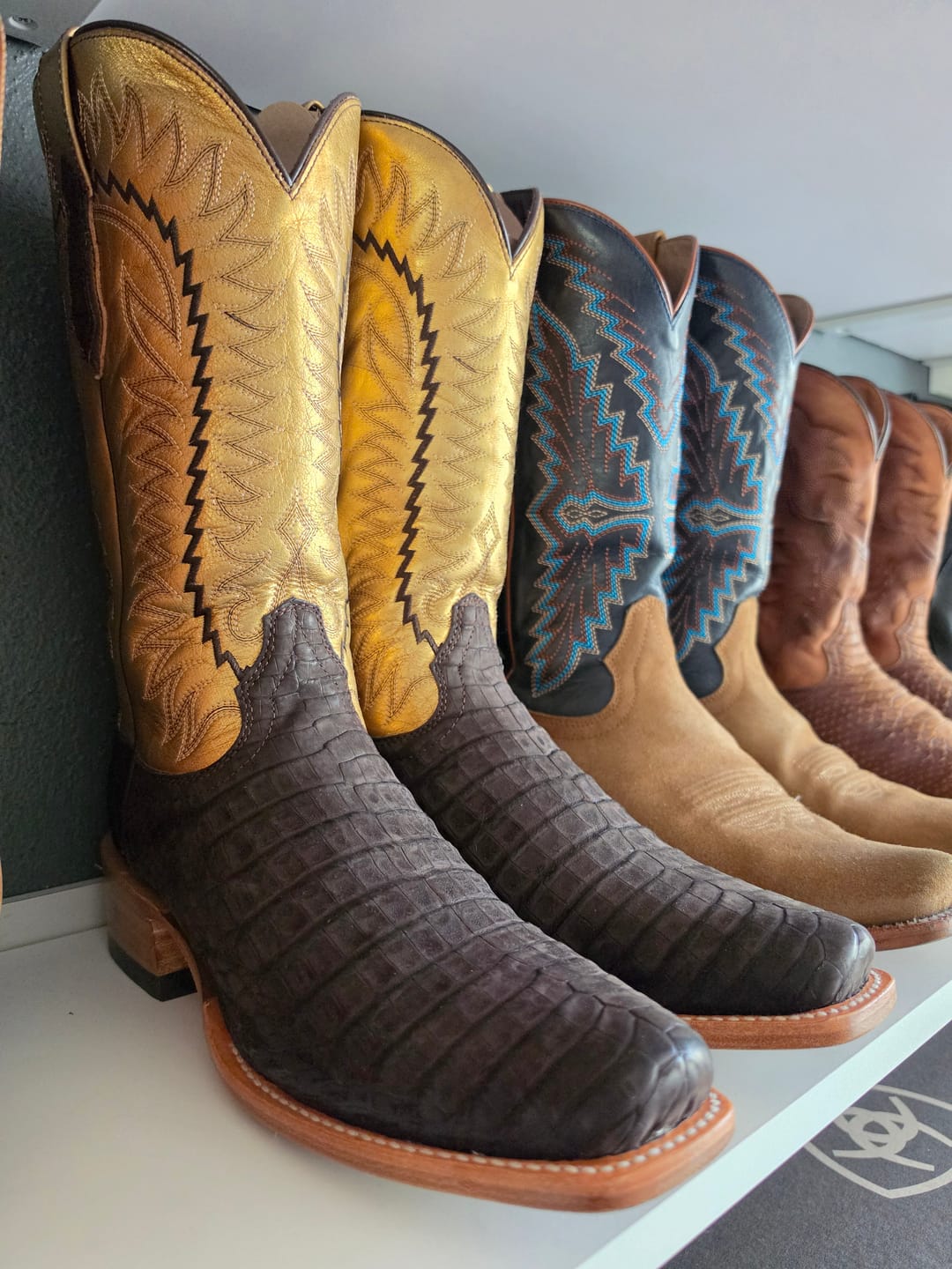 Customer photo review of Ariat Men's Futurity Finalist Brushed Chocolate Caiman Belly Boots 10050982