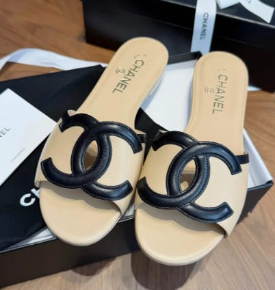 Customer photo review of Chanel 2026 Sandal Lambskin
