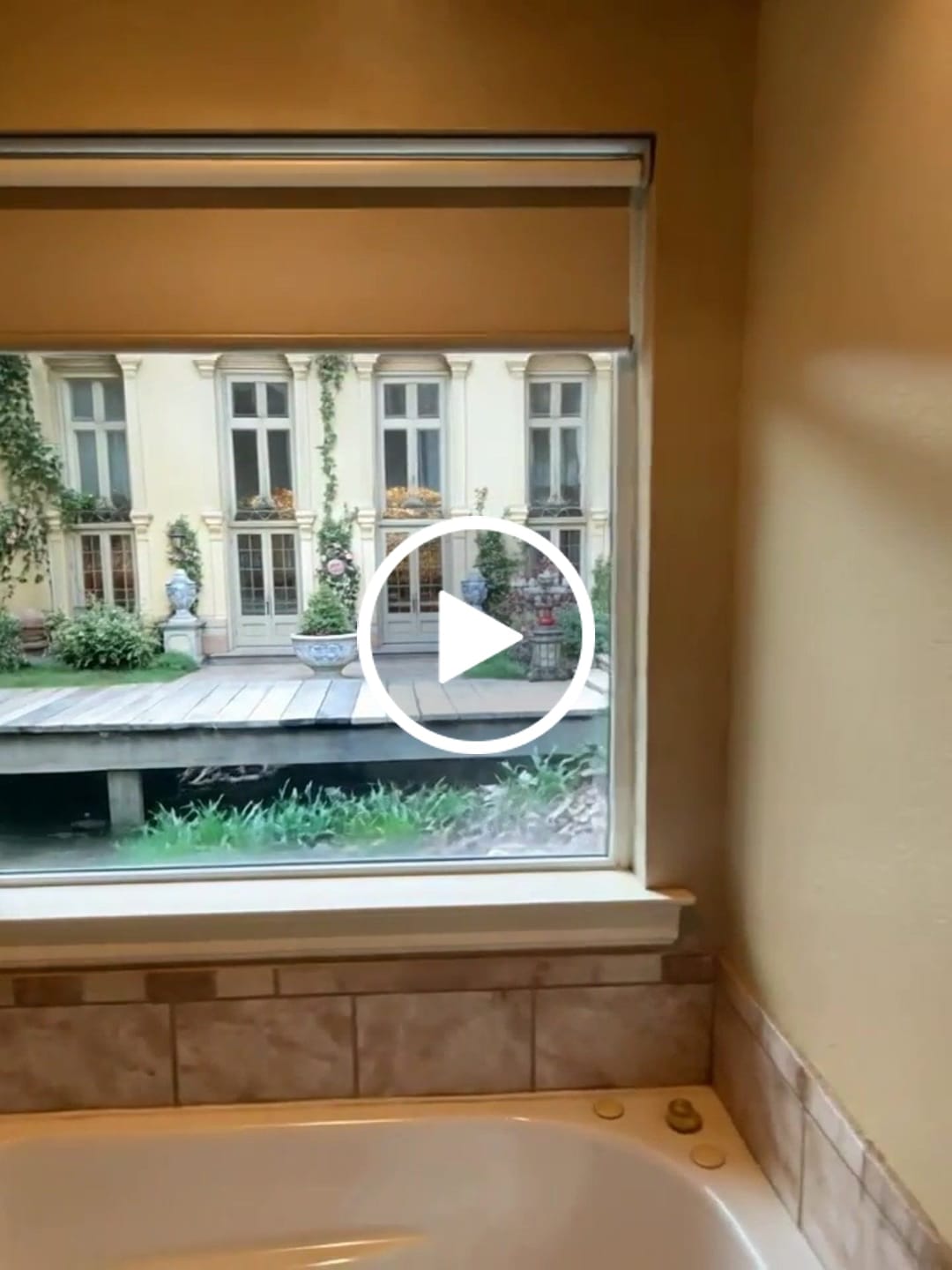 Customer video review of Smart Motorized Roller Shades 100% Blackout Safari