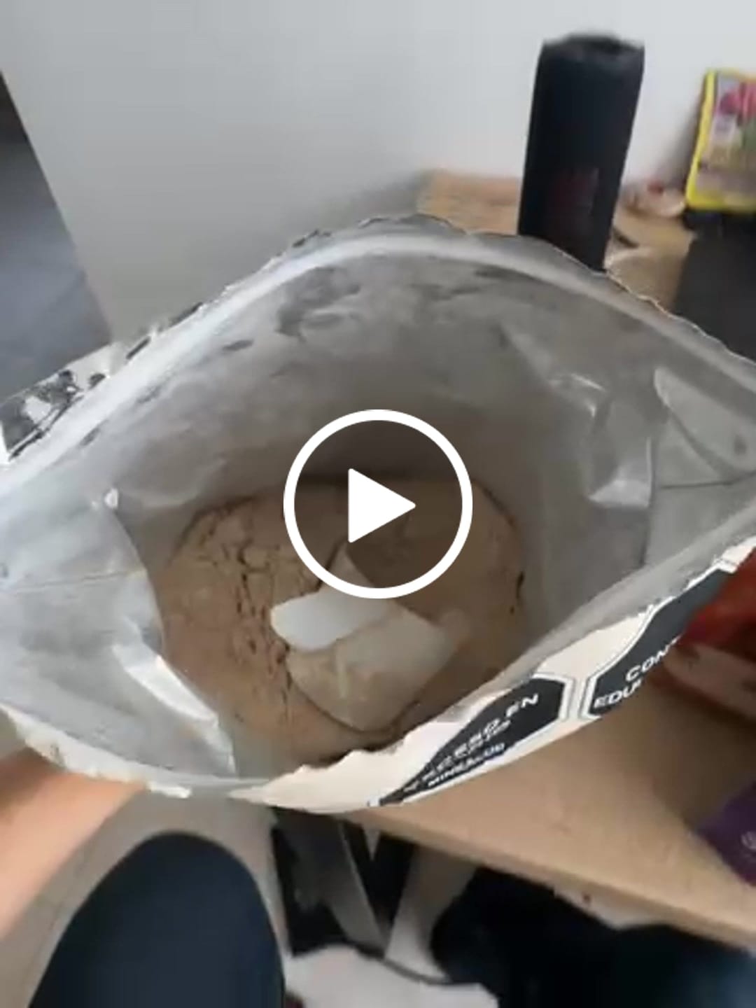 Customer video review of Proteína Vegan - Chocolate