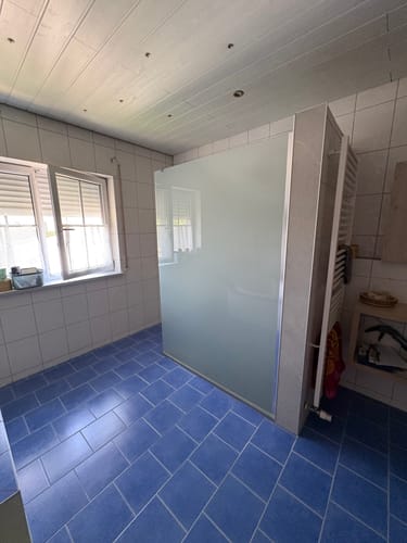 Customer photo review of SONNI Walk In Dusche Duschabtrennung Duschwand Nano Vollsatiniert ESG-Glas Glasstärke 8/10mm Breite 80-160cm