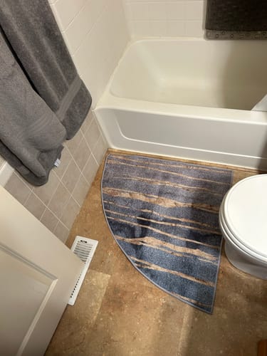 Customer photo review of Quarter Circle Area Rug，Corner Decorative Rug