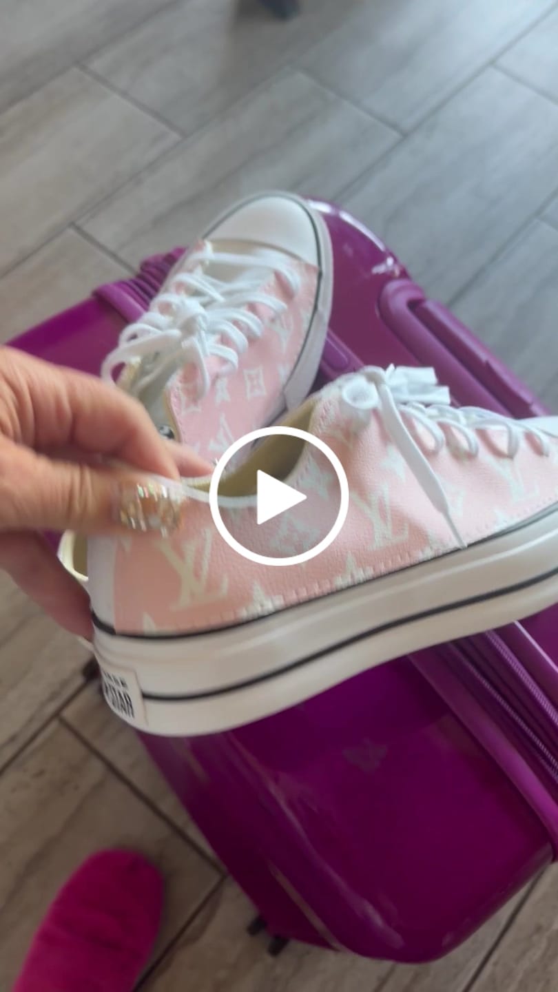 Customer video review of Pink Monogram Chuck Low