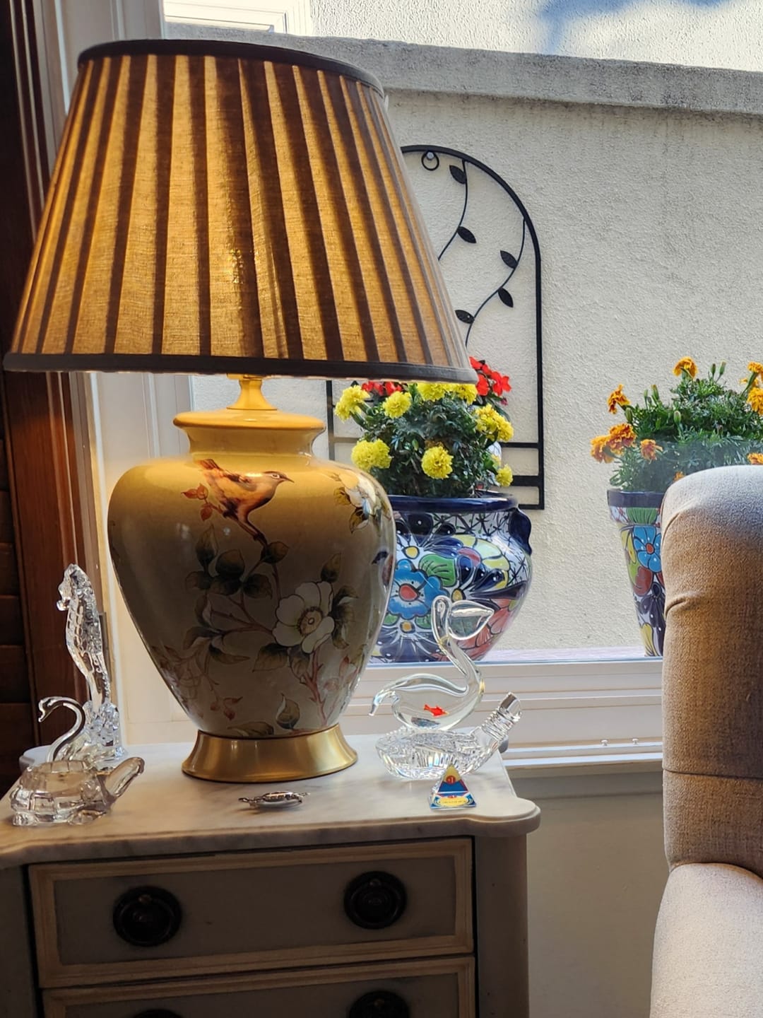 Customer photo review of Homebaa Elegant Pleated Fabric Floral Ceramic Base Table Lamp