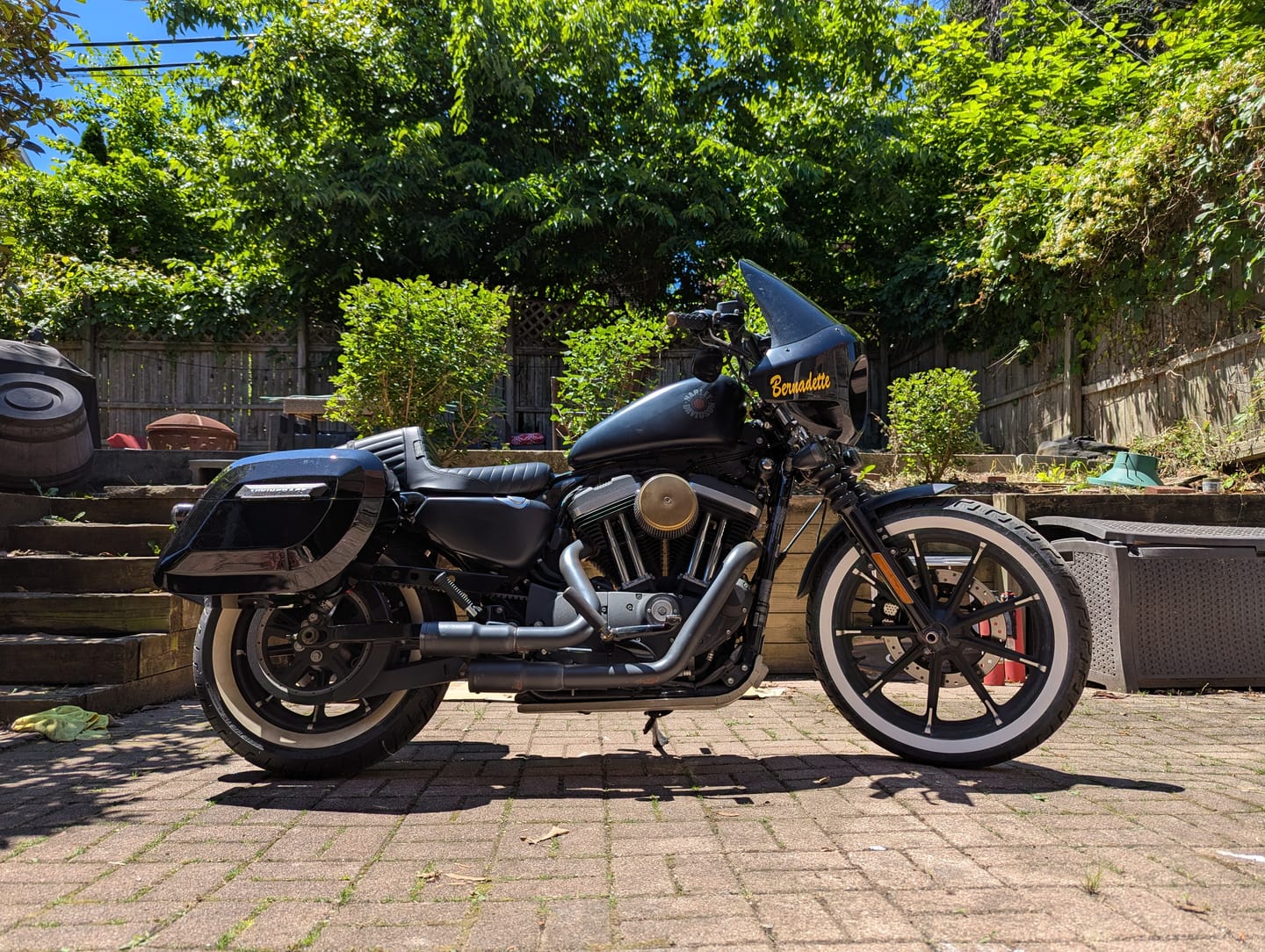 Customer photo review of 36L - Lamellar Raven Extra Large Shock Cut-out Painted Hard Saddlebags for Harley Sportster 1200 Iron XL1200NS
