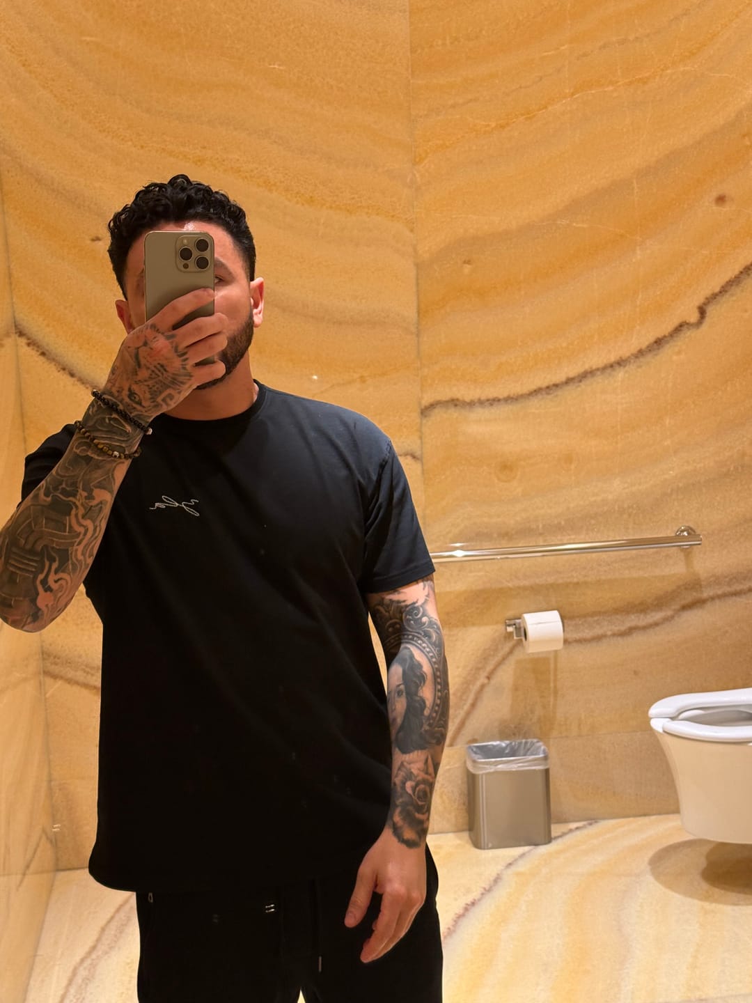 Customer photo review of 401 Essential Jacked Tees