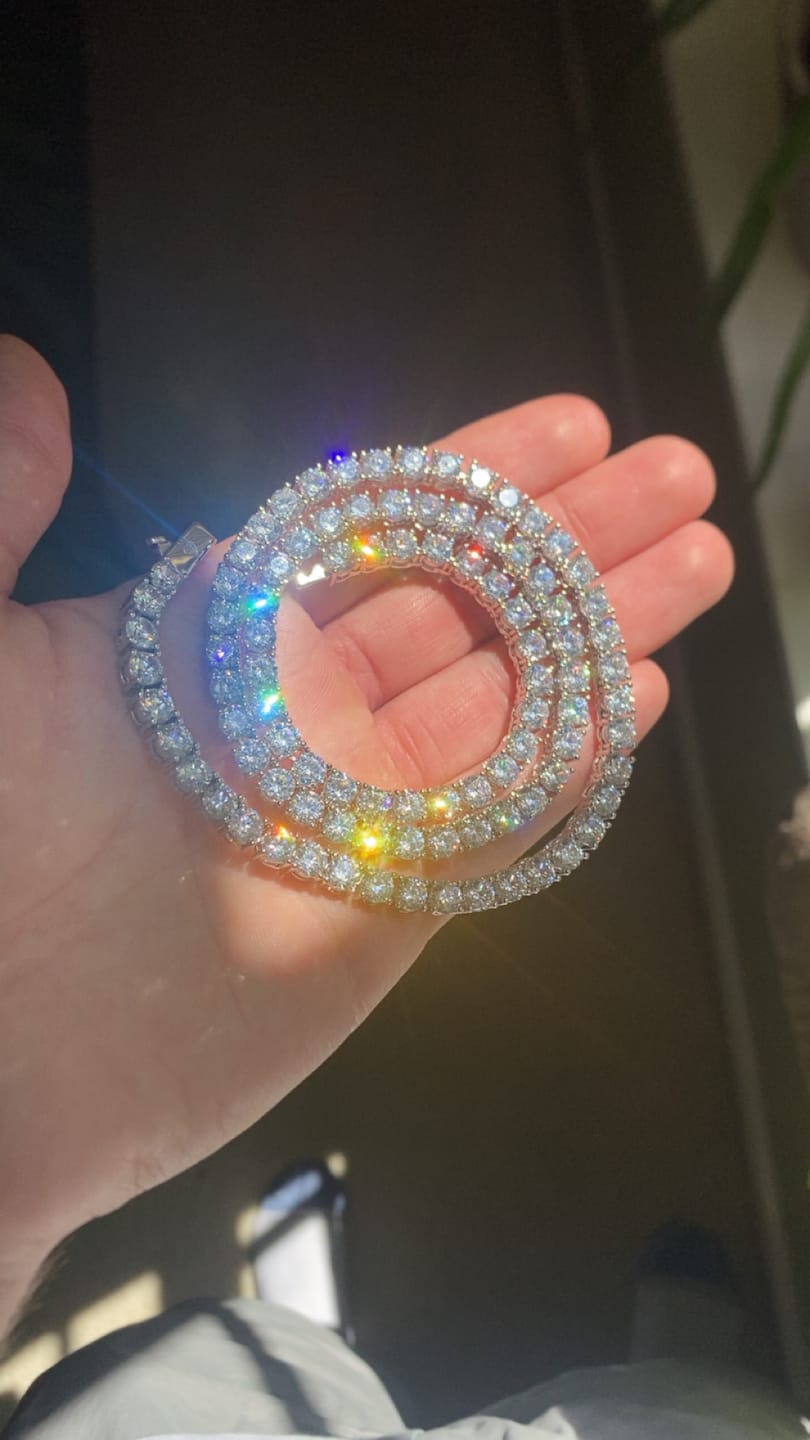 Customer photo review of 5mm Tennis Chain - White Gold