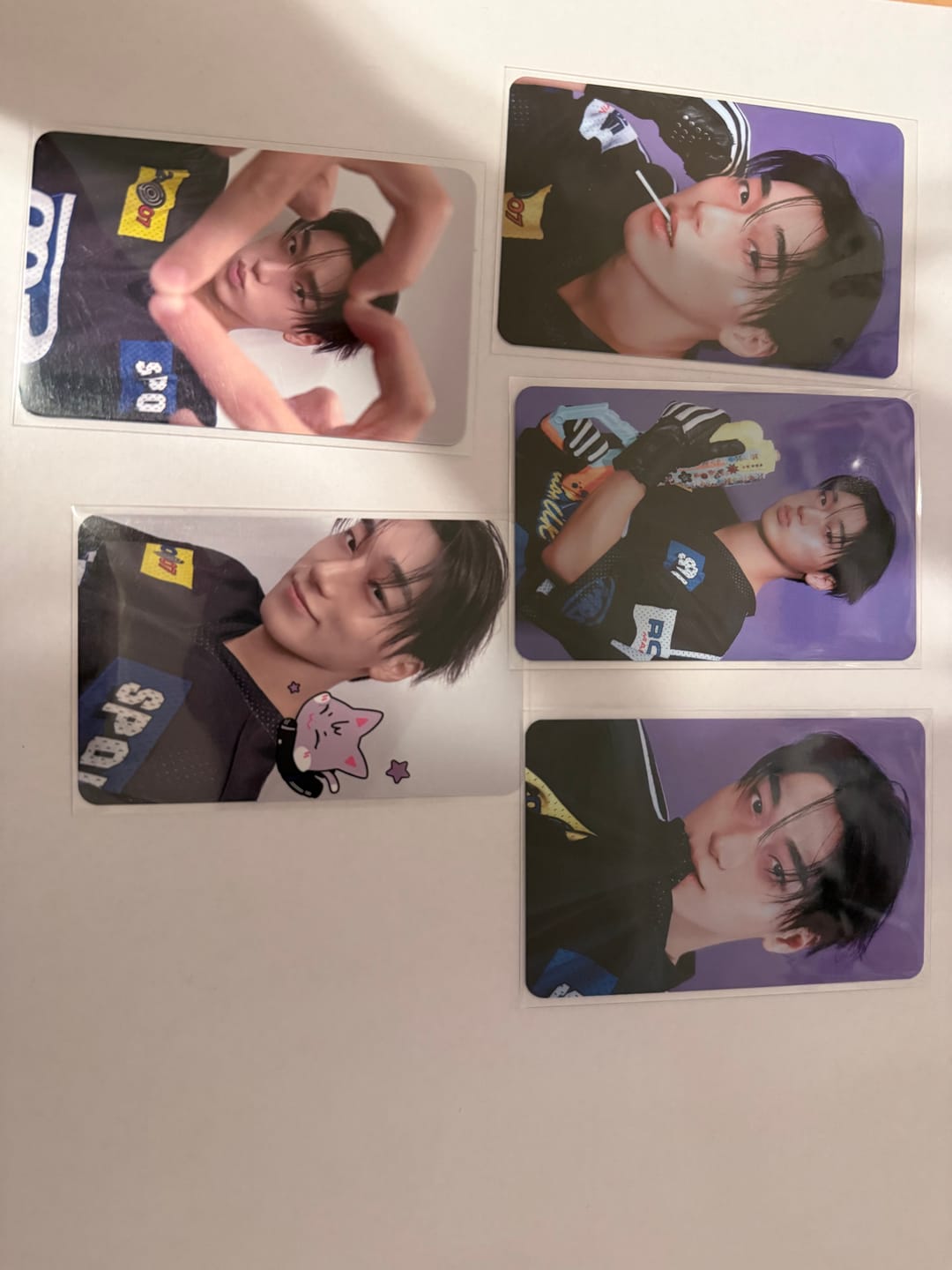 Customer photo review of [BUNJANG] ATEEZ Anitez in Color Pop-up San Choi San Photocard Bundle Set / 에이티즈 애니티즈인컬러 팝업 산 최산 포카 트레카